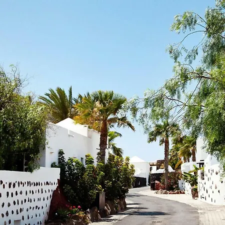 Casa de Férias Holiday Villas Kamezi Playa Blanca Ace03034 Oya