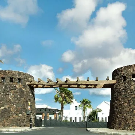 Holiday Villas Kamezi Playa Blanca Ace03034 Oya *